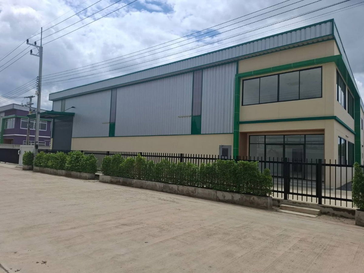 รูป โรงงานให้เช่า ขาย พร้อมสำนักงานพื้นที่ สีม่วงเข้มลำลูกกาคลอง 9 ลำลูกกา ปทุมธานี ติดต่อ Khun Panya 063-381-5838 - รูปที่ 1/5