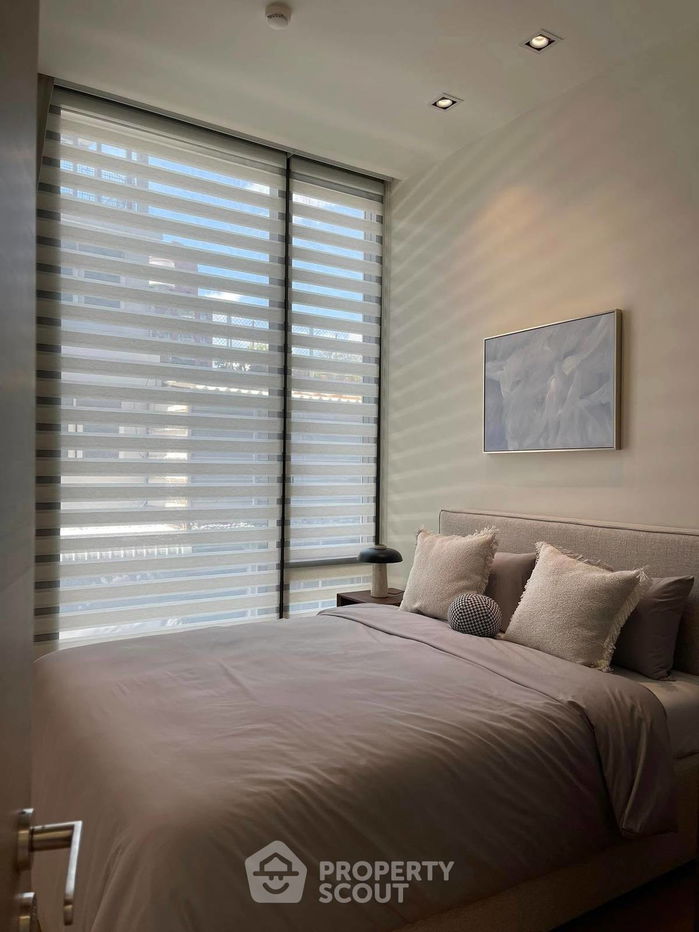 picture 2-BR Condo at 28 Chidlom near BTS Chit Lom (ID 2073744) - 4/16