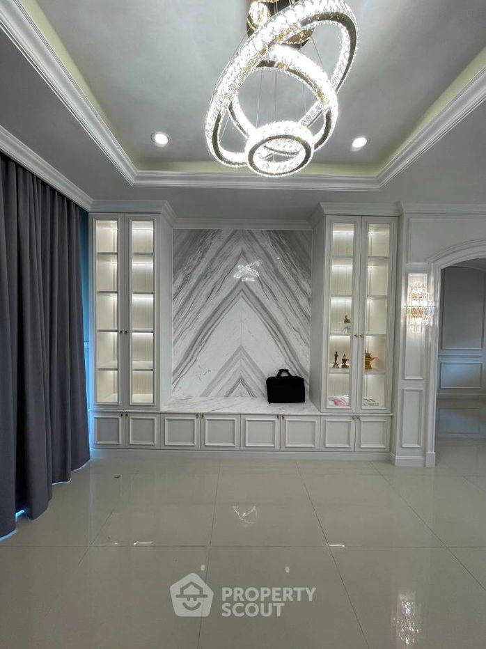 รูป บ้าน 4-ห้องนอน ที่ บุราสิริ พัฒนาการ ใน ประเวศ (ID 1403297) - รูปที่ 9/25