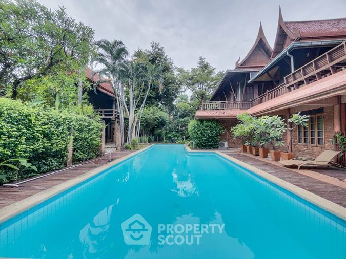 บ้าน 5-ห้องนอน ใน ทุ่งสองห้อง (ID 2159324)