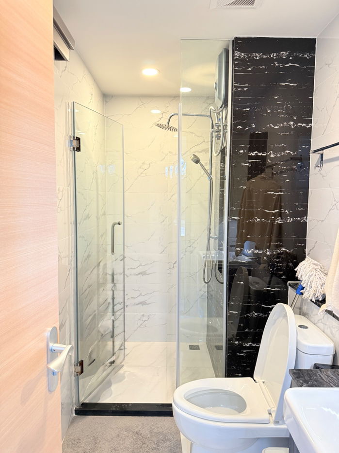 picture Luxury Condominium for rent  RamIII  - 10/17