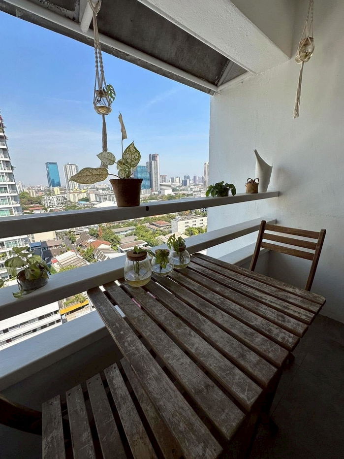 picture Condo for Rent  Duplex 2 Bedrooms :  Thonglor Tower  (Rt-01) - 12/12