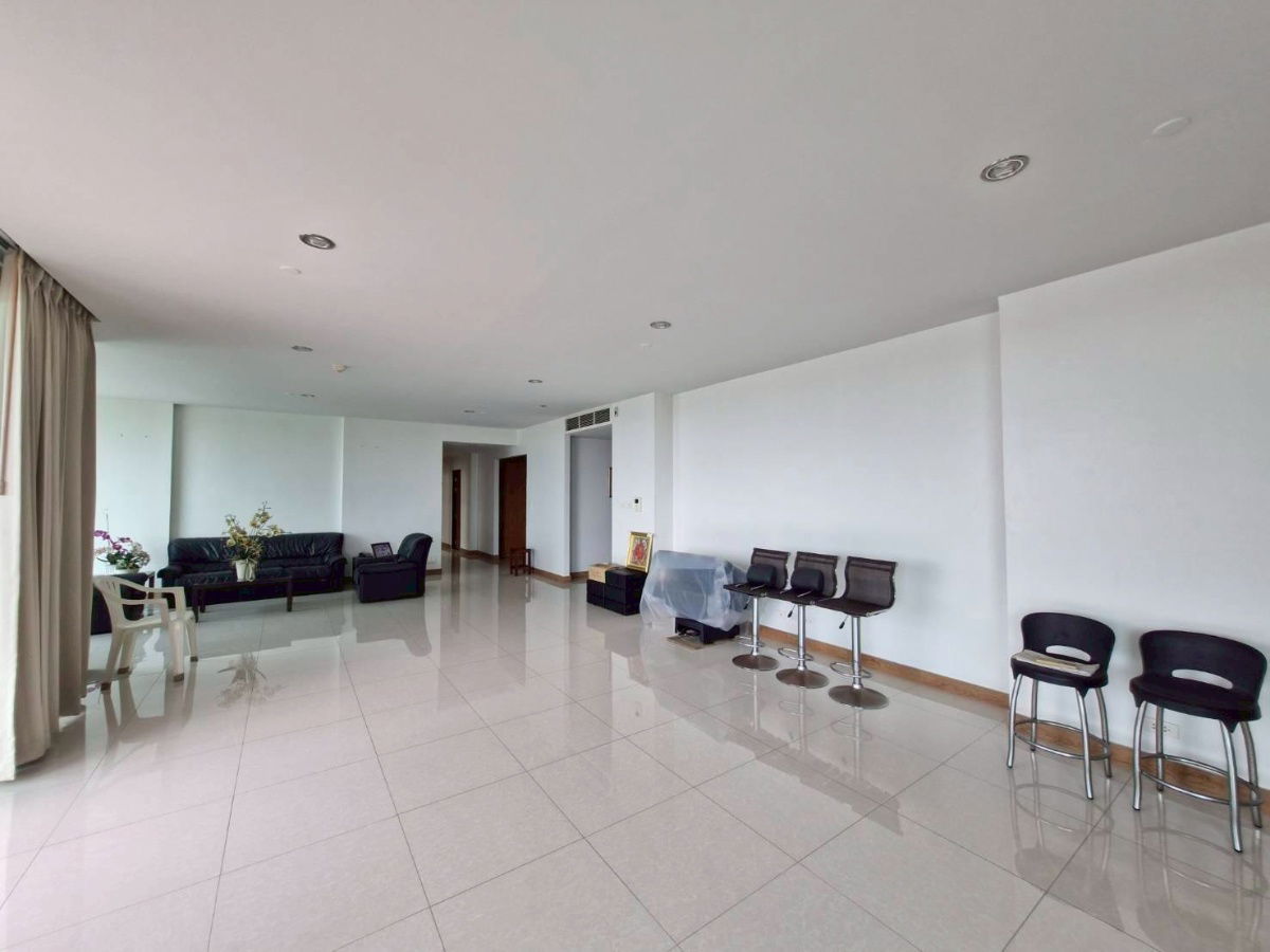 รูป LTHC13158 – Condo for Sale คอนโดขาย at Watermark Chaophraya River Size 283 sqm. 3 beds 3-4 baths Near BTS Krung Thon Buri ONLY 35 MB - รูปที่ 14/19