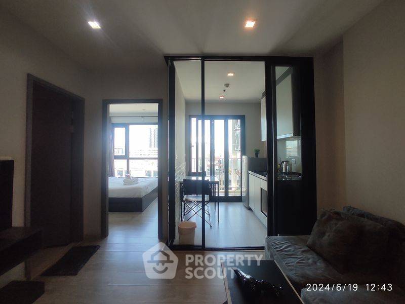 รูป คอนโด 1-ห้องนอน ที่ เดอะ เบส พัทยากลาง ใกล้ เซ็นทรัลเฟสติวัล พัทยาบีช (ID 2302413) - รูปที่ 3/9