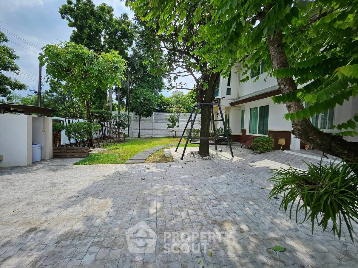 รูป บ้าน 3-ห้องนอน ที่ บ้านลาดพร้าว 2 ใน คลองจั่น (ID 2302028) - รูปที่ 4/31