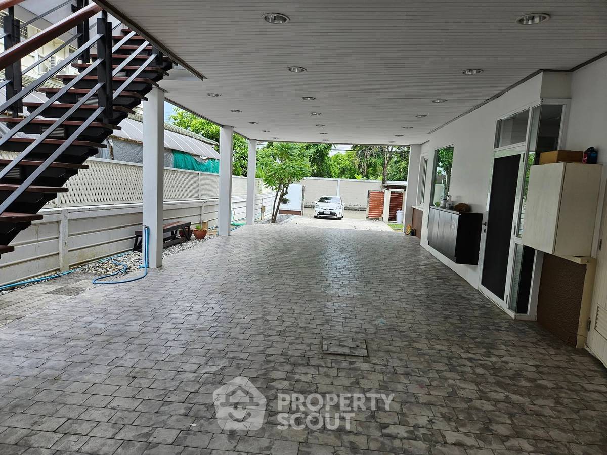 รูป บ้าน 3-ห้องนอน ที่ บ้านลาดพร้าว 2 ใน คลองจั่น (ID 2302028) - รูปที่ 6/31