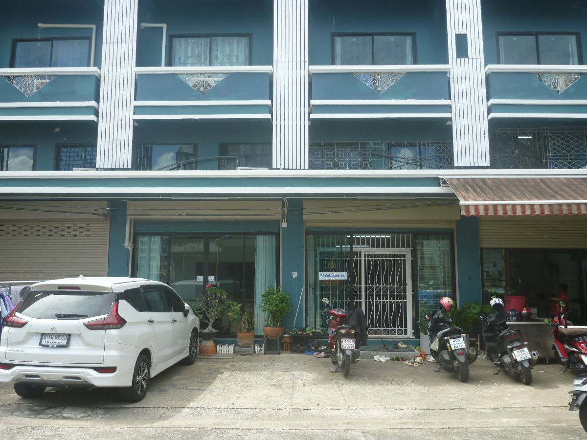รูป ขาย อาคารพาณิชย์ 3 ชั้น + ชั้นลอย 4 คูหา ซ.กรุงเทพ–นนทบุรี 13 - รูปที่ 3/13