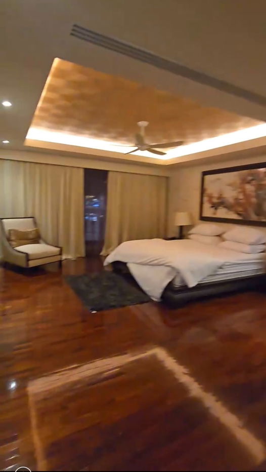รูป cd1832 ให้เช่าคอนโดหรู Penthouse วิวแม่น้ำเจ้าพระยา ราคาถูก 100,000บาท/เดือน (ราคานี้ ไม่ให้เปียโน) Le bua at State Tower ใกล้ BTS สะพานตากสิน - รูปที่ 21/49