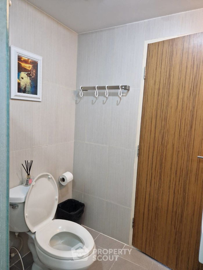 รูป คอนโด 1-ห้องนอน ที่ ซีนิธ เพลส สุขุมวิท 42 คอนโดมิเนียม ใกล้ BTS เอกมัย (ID 1074249) - รูปที่ 10/11