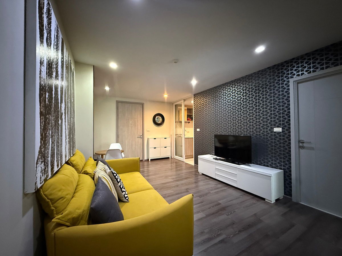 picture 🆙👉 Condo for rent Sari by Sansiri 🔥🔥 Very good price, beautiful room, nice to live in, fully furnished 🔥🔥 near BTS Punnawithi, ready to move in - 3/6