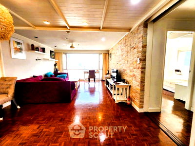 Condos for sale : 1-BR Condo at Sukhumvit Suite near BTS Nana (ID 2071218)