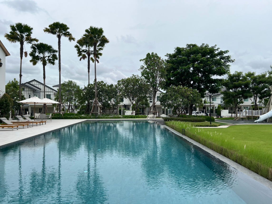 รูป บ้านเดี่ยว Villaggio 3 ศรีนครินทร์-บางนา (โครงการคุณภาพ Land & Houses) หลังมุม ใกล้คลับเฮ้าส์ ร่มรื่น ลมเย็นสบาย - รูปที่ 19/20