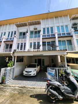 **บ้านว่างครับผม 2 ห้องมาสเตอร์เบดรูม**หมู่บ้านโกลเด้นทาวน์ ปิ่นเกล้า-จรัญสนิทวงศ์📌📌ซอยที่ 7 เพื่อนบ้านดี อยู่ใกล้ทางเข้าโครงการเดินทางสะดวก