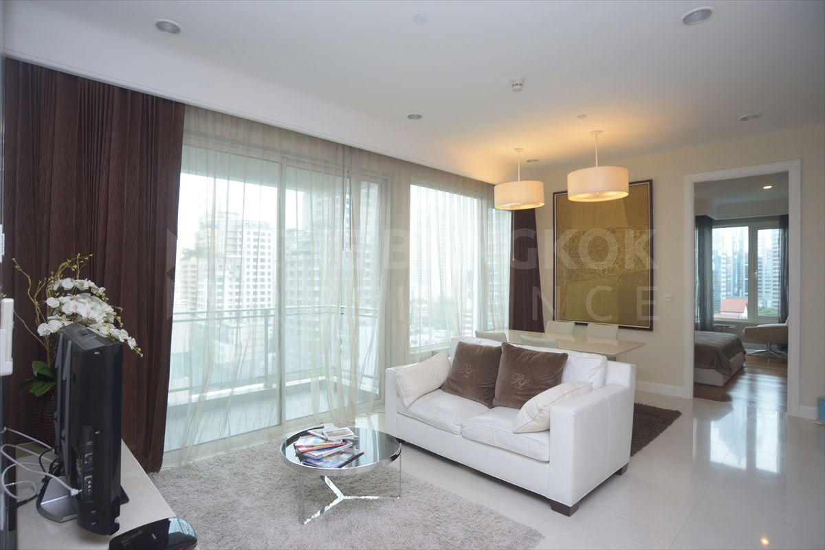 รูป ⚡Spacious unit, in the heart of Langsuan ⚡Q Langsuan, near BTS Chidlom - รูปที่ 7/12