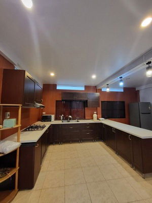 รูป [ให้เช่า] บ้านเดี่ยว รัชดาฯ - สุทธิสาร / 3 ห้องนอน 2 ห้องน้ำ / 60 ตรว. 220 ตรม. **62,000** บ้านเดี่ยวสไตล์คลาสสิค ใกล้รถไฟฟ้าเอ็มอาร์ทีสุทธิสาร - รูปที่ 4/15