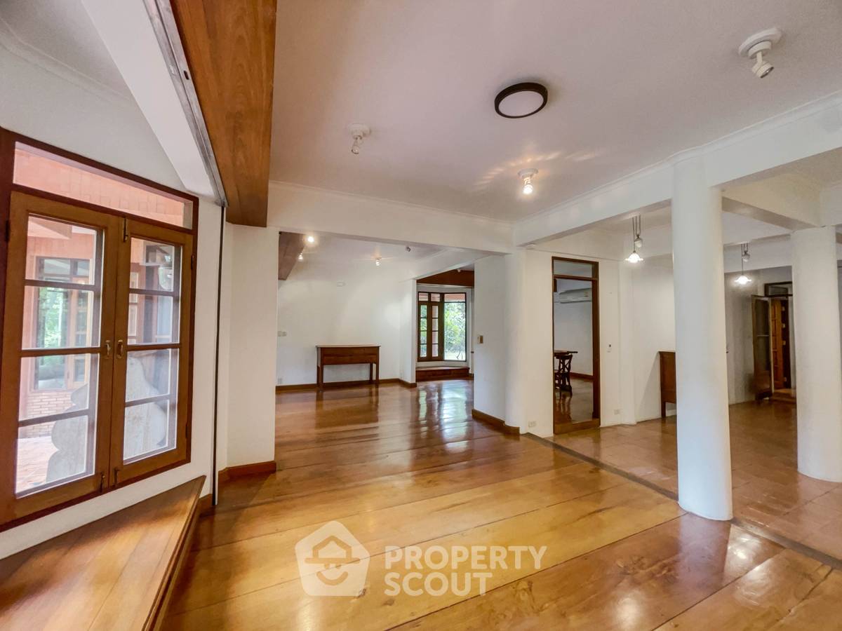รูป บ้าน 5-ห้องนอน ใน ทุ่งสองห้อง (ID 2159324) - รูปที่ 13/48