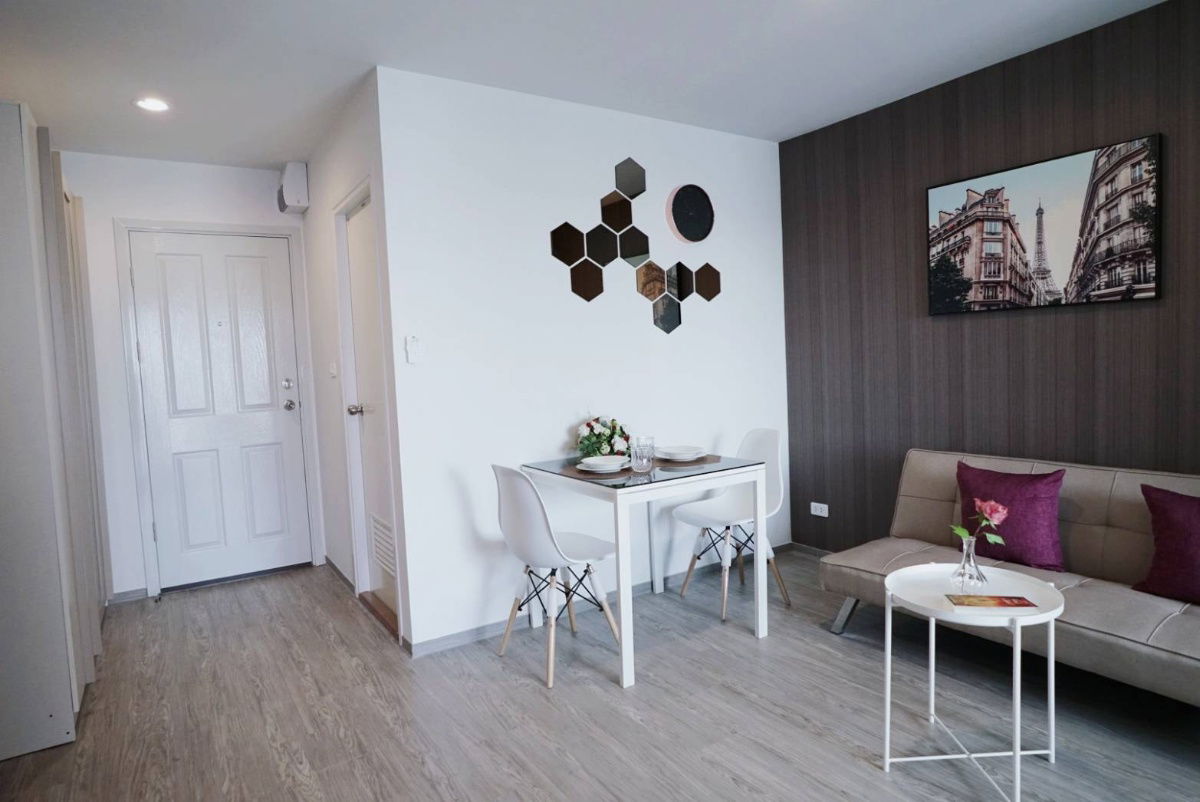 รูป ราคาไม่ถึงหมื่น!! ใกล้ BTS บางจาก คอนโด Regent Home Sukhumvit 97/1  เฟอนิเจอร์ครบ พร้อมเข้าอยู่ - รูปที่ 2/10