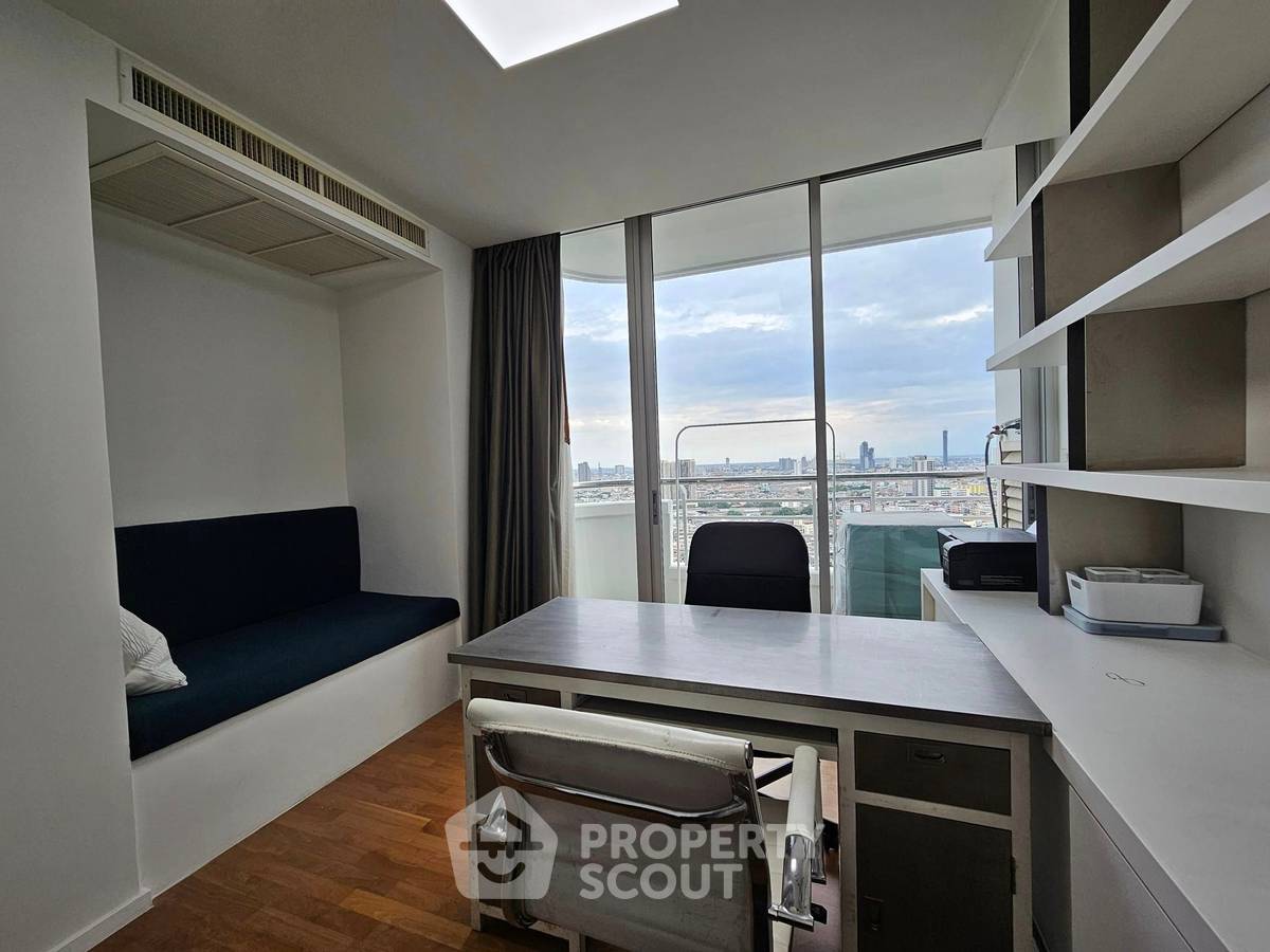 picture 3-BR Condo at Sathon Heritage Residences near BTS Chong Nonsi (ID 1831543) - 13/20