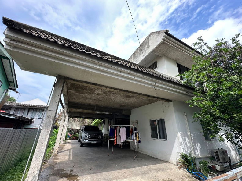 รูป vายถูกที่ดินซอยลาดพร้าว 111 บางกะปิ - รูปที่ 1/4