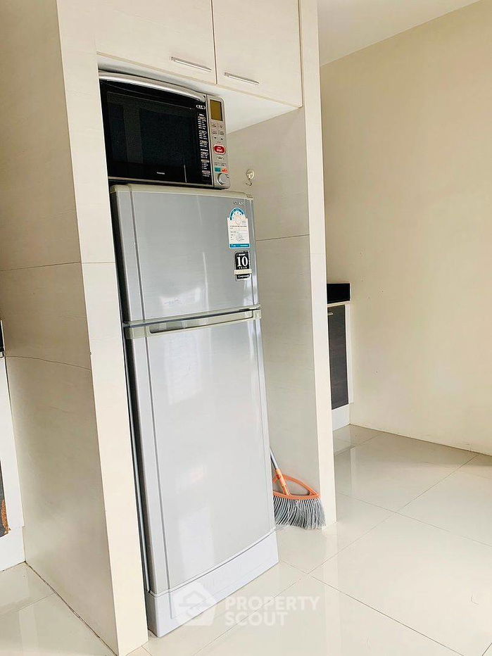 รูป คอนโด 2-ห้องนอน ที่ การ์เดน อโศก-พระราม 9 ใกล้ MRT เพชรบุรี (ID 985848) - รูปที่ 4/37