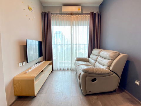 🔥🔥Best price!! 1b1b 4.29mb - Whizdom Avenue Ratchada-Ladprao 📞Call 096 896 5953