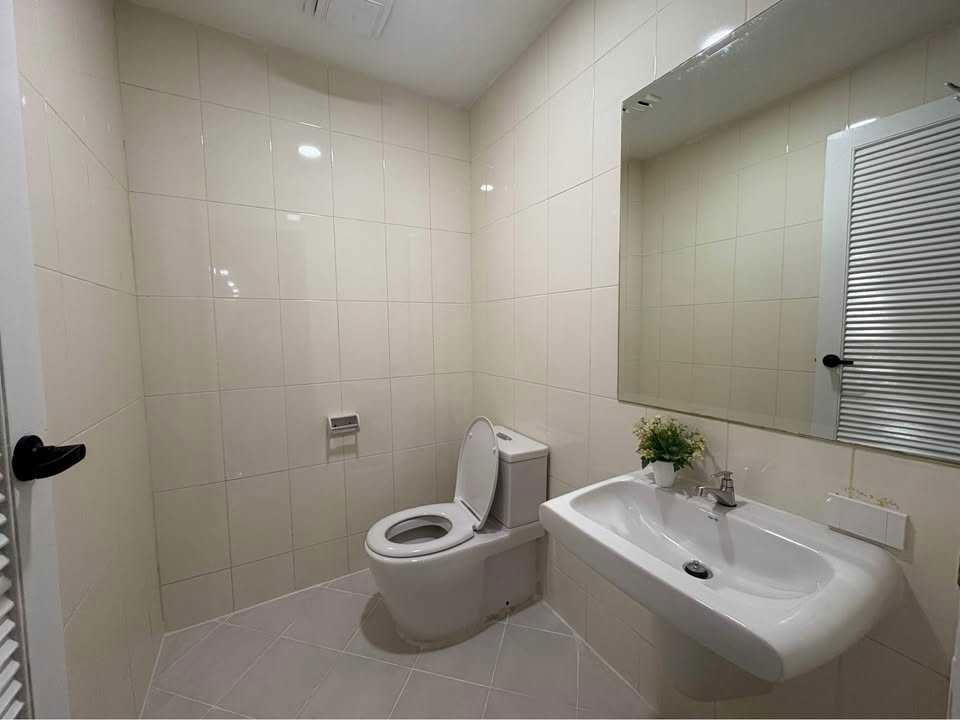 รูป LTH13147 – Condo for Rent คอนโดให้เช่า at Master Centrium มาสเตอร์ เซ็นเทรียม Size 230 sqm. 3 beds 2.5 baths ONLY 89K/Month Near BTS Asoke - รูปที่ 7/11