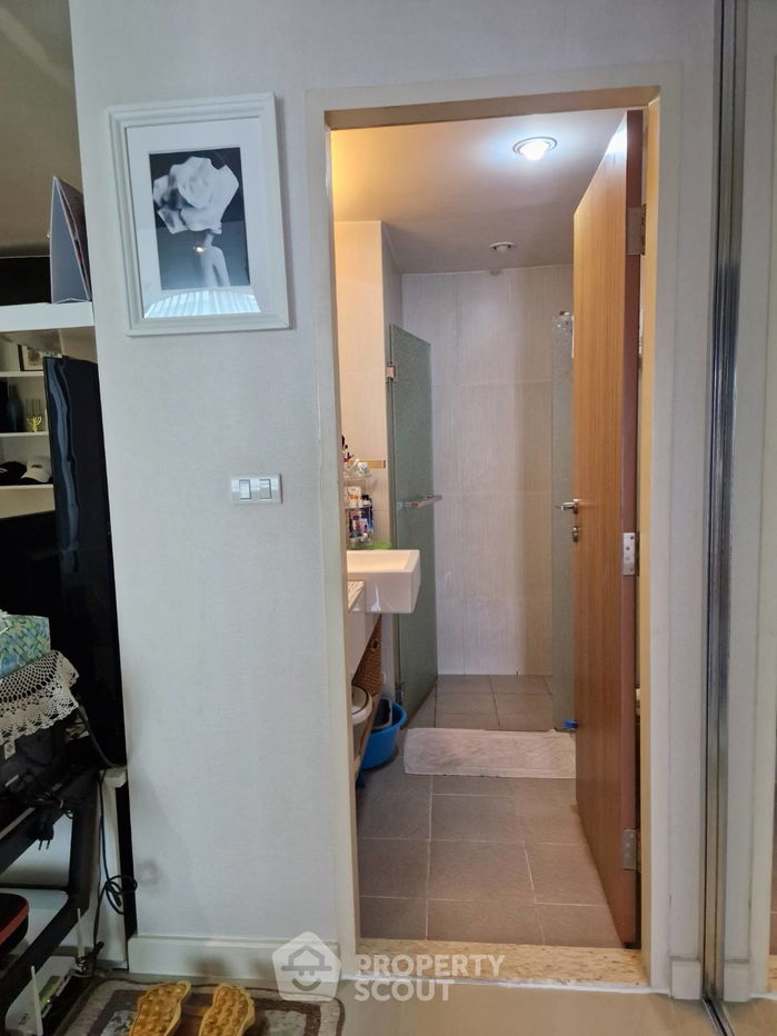 รูป คอนโด 1-ห้องนอน ที่ ซีนิธ เพลส สุขุมวิท 42 คอนโดมิเนียม ใกล้ BTS เอกมัย (ID 1074249) - รูปที่ 8/11