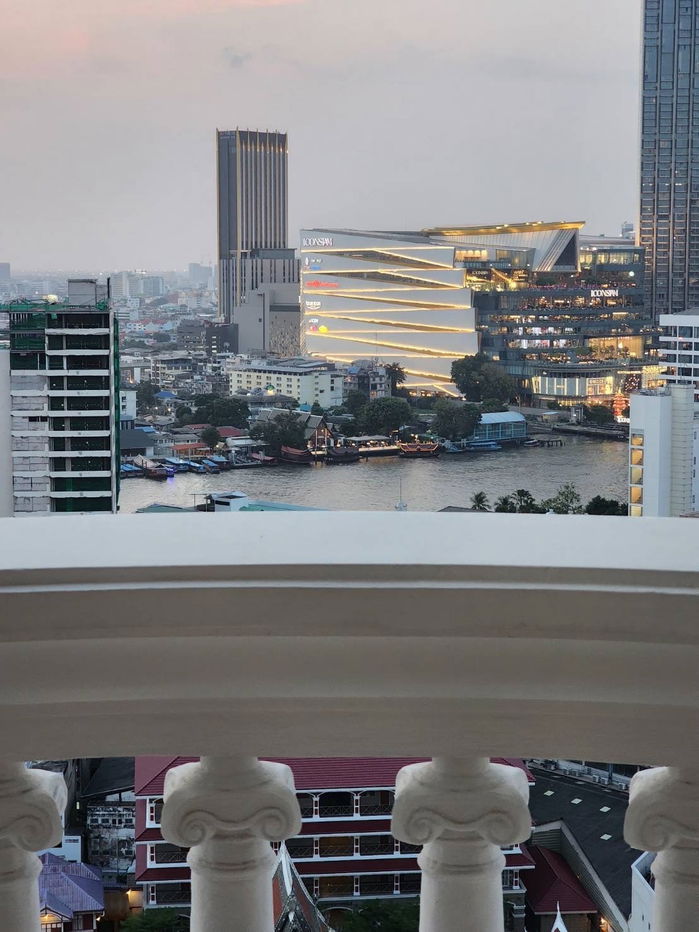 รูป cd1832 ให้เช่าคอนโดหรู Penthouse วิวแม่น้ำเจ้าพระยา ราคาถูก 100,000บาท/เดือน (ราคานี้ ไม่ให้เปียโน) Le bua at State Tower ใกล้ BTS สะพานตากสิน - รูปที่ 15/49