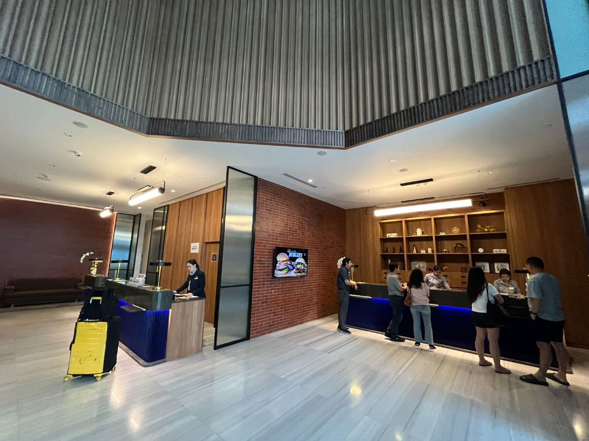 picture WS3317 ✨ Exclusive Rooftop Bar space for rent ✨ on the 29th floor of Novotel Ploenchit Hotel, priced at only 750,000/month. - 30/30