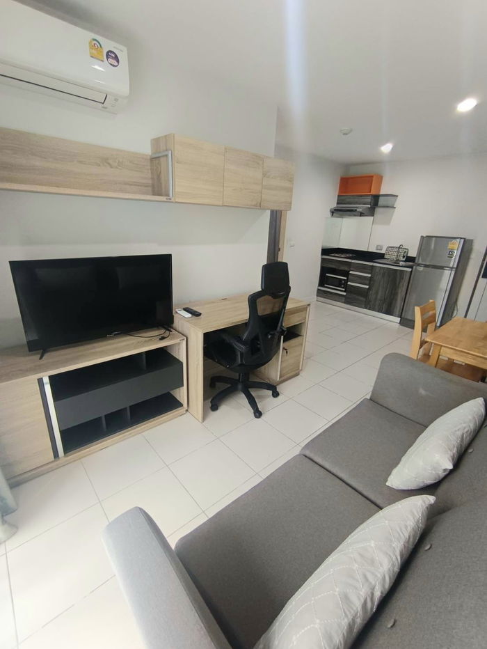 รูป ห้องสวย ทำเลดี ใกล้รถไฟฟ้า ของกินเยอะ เงียบสงบแต่ปลอดภัย - รูปที่ 4/13