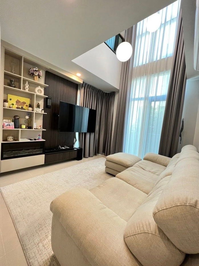 picture 😊🏡 House for rent at The City Ramintra 2 | The City Ramintra 2. Special location in the project (with a double-volume hall). - 3/12