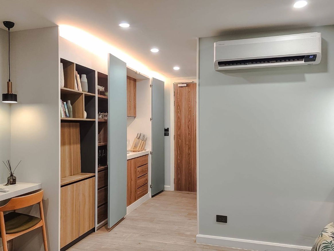 picture 𝐅𝐨𝐫𝐞𝐢𝐠𝐧𝐞𝐫 𝐟𝐫𝐞𝐞𝐡𝐨𝐥𝐝 𝐜𝐨𝐧𝐝𝐨𝐦𝐢𝐧𝐢𝐮𝐦 𝐟𝐨𝐫 𝐬𝐚𝐥𝐞 𝐢𝐧 𝐒𝐮𝐫𝐢𝐧 - 3/10