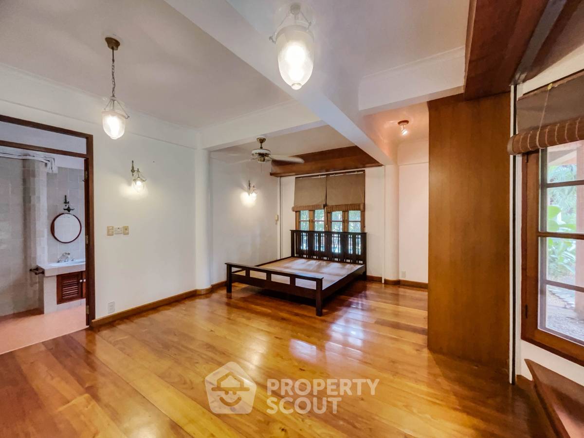 รูป บ้าน 5-ห้องนอน ใน ทุ่งสองห้อง (ID 2159324) - รูปที่ 21/48