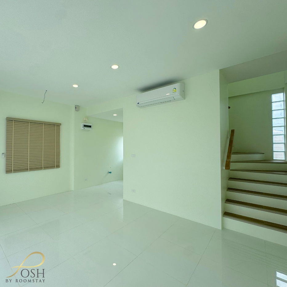 รูป บ้านสร้างใหม่สไตล์โมเดิร์นมินิมอล - โครงการสิรารมย์ ป่าคลอก - รูปที่ 4/24