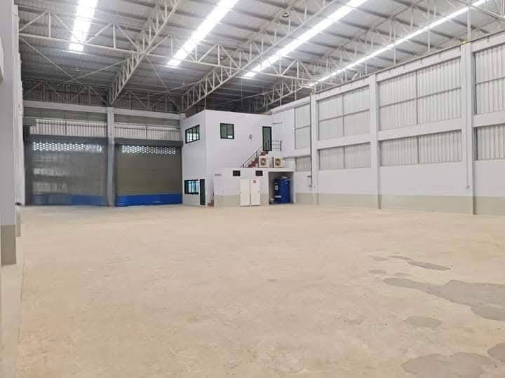 รูป โกดังให้เช่า โรงงานให้เช่า สร้างใหม่ รถตู้คอนเทนเนอร์สามารถเข้าได้ คลองสอง คลองหลวง ตลาดไท ปทุมธานี ติดต่อ Khun Panya 063-3815838 - รูปที่ 3/5