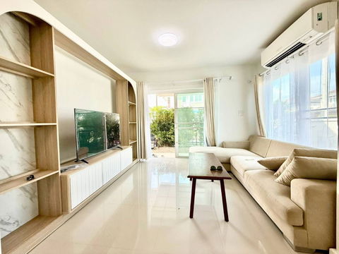บ้านให้เช่า โครงการ อรสิริน 6 ขนาด 3 นอน 3 น้ำ 64 ตรว. T.0946511456