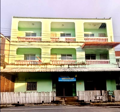 Shophouses for sale Phet Kasem Hat Yai : ตึกแถว 255 square meter Songkhla Hat Yai Khuan Lang for 5330000 THB