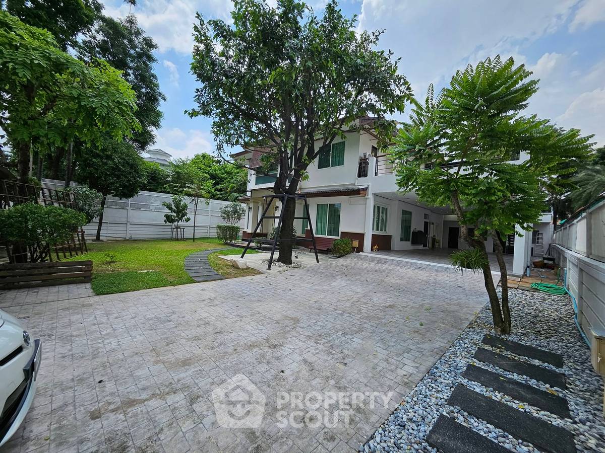 รูป บ้าน 3-ห้องนอน ที่ บ้านลาดพร้าว 2 ใน คลองจั่น (ID 2302028) - รูปที่ 2/31