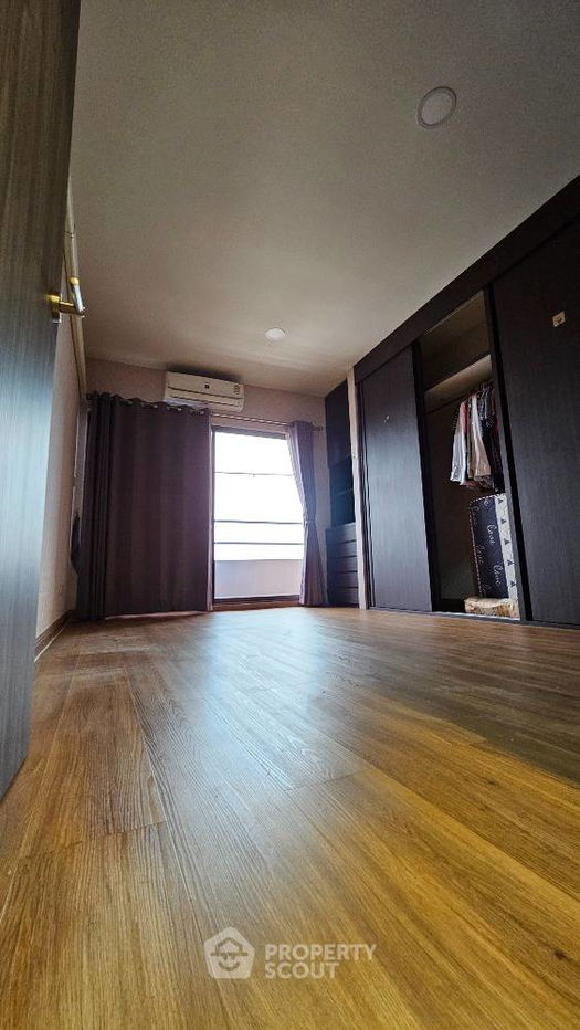 picture 2-BR Condo at Country Complex Bangna near BTS Bang Na (ID 1494065) - 14/16