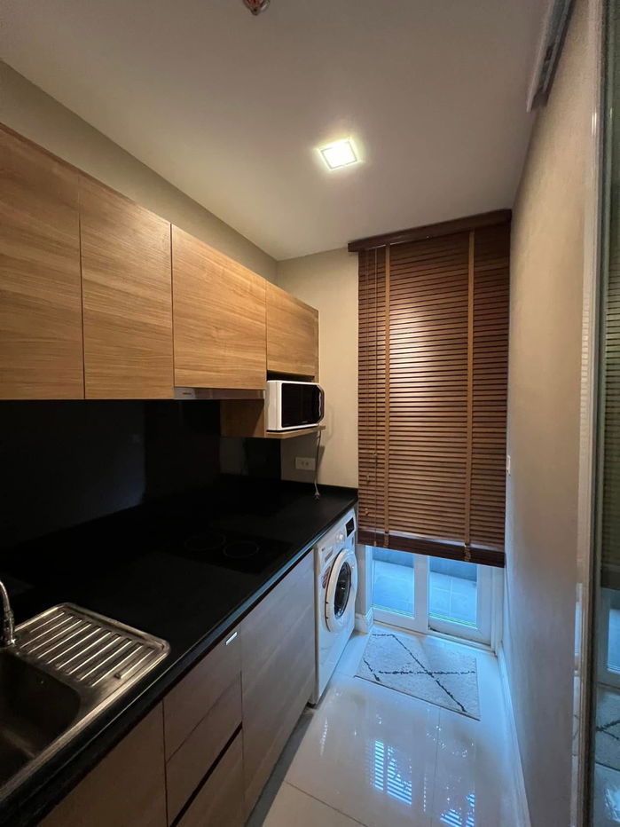 picture For rent 📍 The Metropolis Samrong Interchange 📍Convenient transportation, near BTS Samrong, fully furnished and equipped with appliances. - 10/11