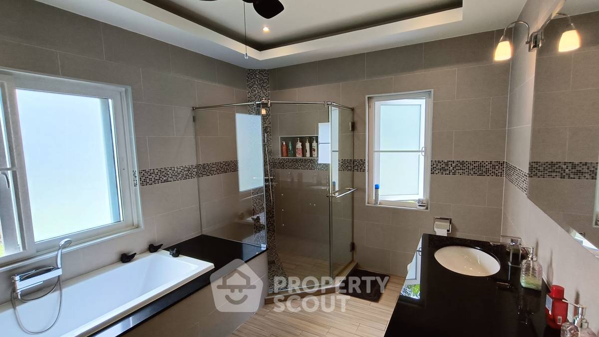 รูป บ้าน 4-ห้องนอน ที่ มะลิ เพรสทีจ ใน ทับใต้ (ID 2241985) - รูปที่ 25/35