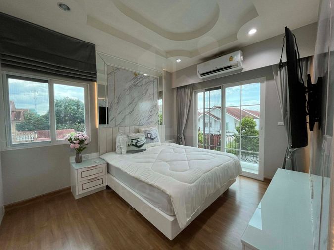 ให้เช่าบ้านเดี่ยว 4 ห้องนอน 150 ตร.ว. แกรนดิโอ รามอินทรา - วงแหวน