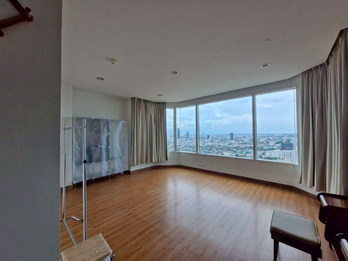 รูป LTHC13158 – Condo for Sale คอนโดขาย at Watermark Chaophraya River Size 283 sqm. 3 beds 3-4 baths Near BTS Krung Thon Buri ONLY 35 MB - รูปที่ 6/19