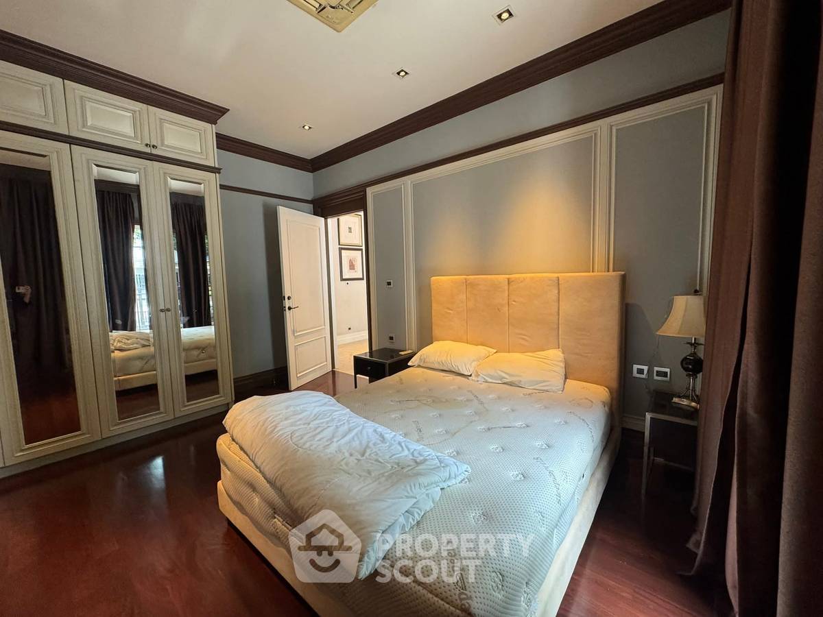 picture 4-BR House in Bang Khae Nuea (ID 2141569) - 31/34