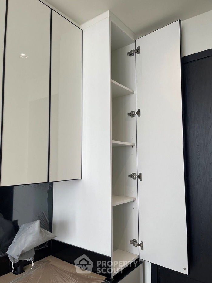 picture 1-BR Condo at Chapter Charoennakhon–Riverside near BTS Krung Thon Buri (ID 891316) - 4/12