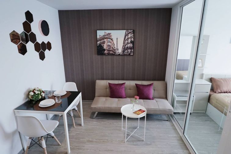 Price less than ten thousand!! Near BTS Bang Chak, Regent Home Sukhumvit 97/1 Condo, fully furnished, ready to move in.