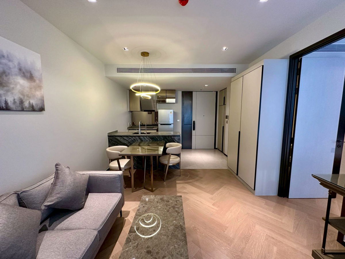 รูป LTHC13152 – Condo for Rent คอนโดให้เช่า at The Reserve Hideaway Ekkamai  Size 53 sqm. 1 bed 1 bath ONLY 70K/Month Near BTS Ekkamai - รูปที่ 1/8