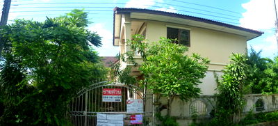 Houses for sale Bangkokthonburi University : Sell 2-Storey Single House 104 sq.wah, Krisadanakorn Village 18, Thawi Watthana, Bangkok