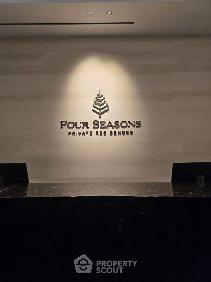 picture 2-BR Condo at Four Seasons Private Residences Bangkok near BTS Saphan Taksin (ID 2083310) - 31/45