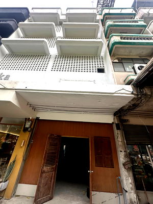 อาคารพาณิชย์ นนทบุรี : HOT DEAL!!! ขายอาคารพาณิชย์ 4 ชั้น ติดถนนใหญ่ รัตนาธิเบศร์